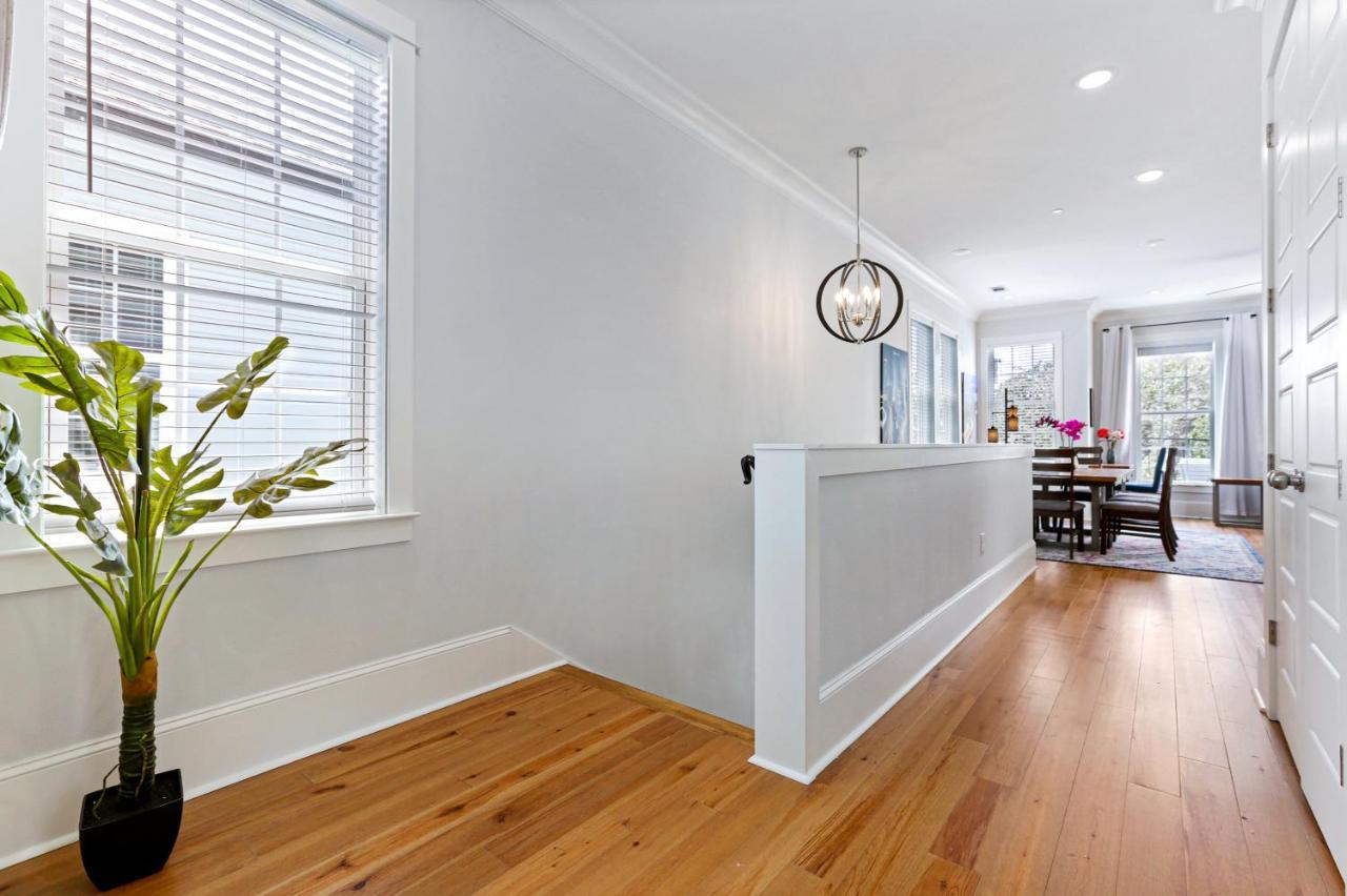 Hosteeva Amazing 4 Bedroom Modern Condo With Balcony Near Frnch Quarter New Orleans Exterior photo