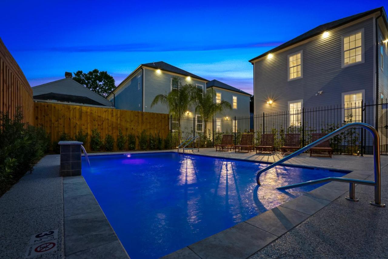 Hosteeva Amazing 4 Bedroom Modern Condo With Balcony Near Frnch Quarter New Orleans Exterior photo